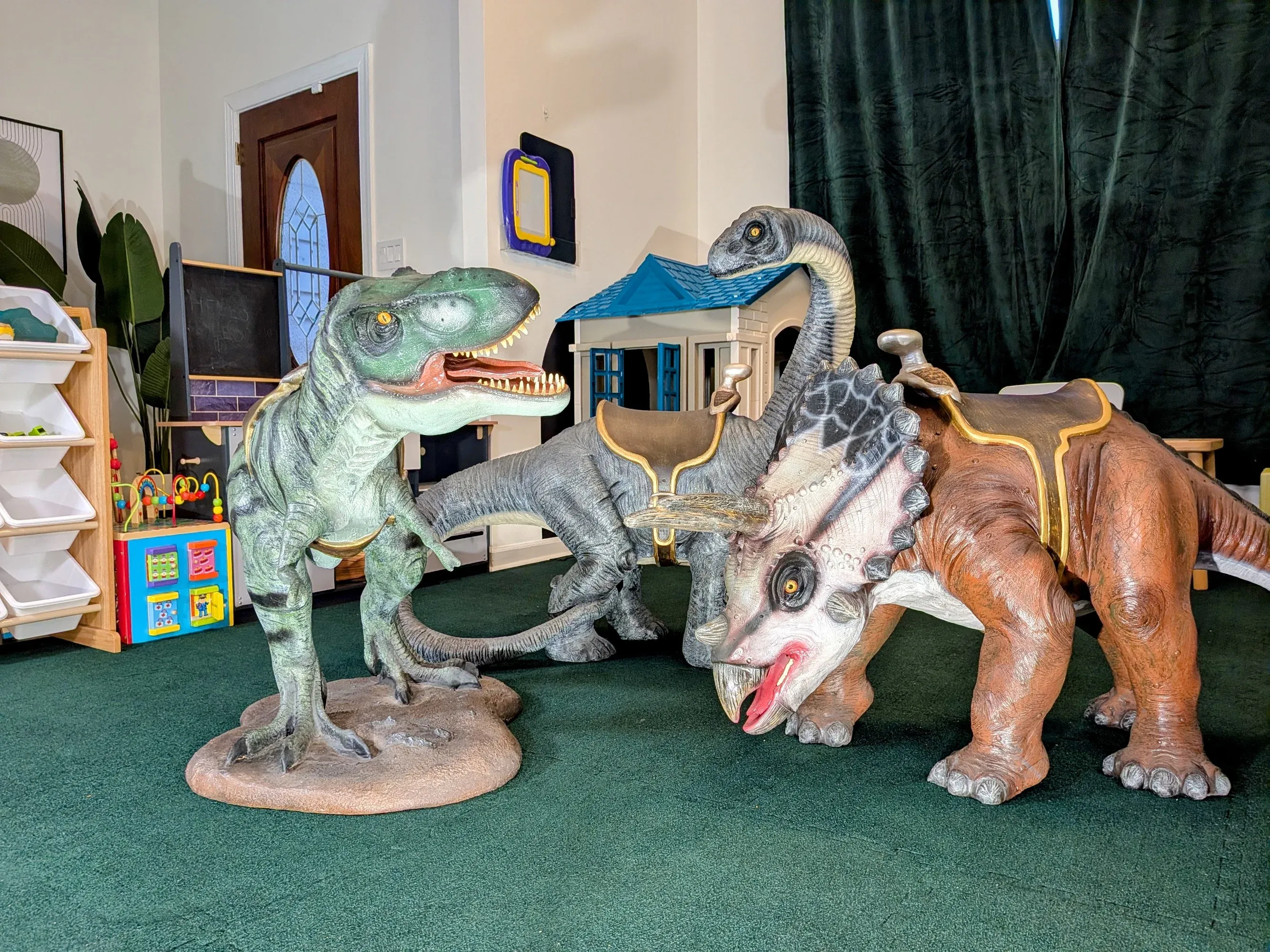 Dinosaur Statues 1